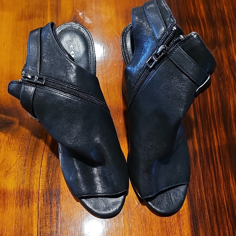 Coach Labelle Black Peep-Toe Block Heels - Size 9.5